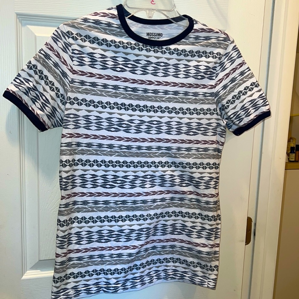 White Patterned 100% cotton Jersey soft shirt SizeSmall